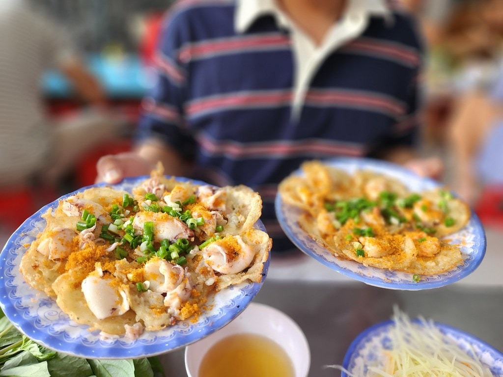 붕따우 반콧 음식 이미지