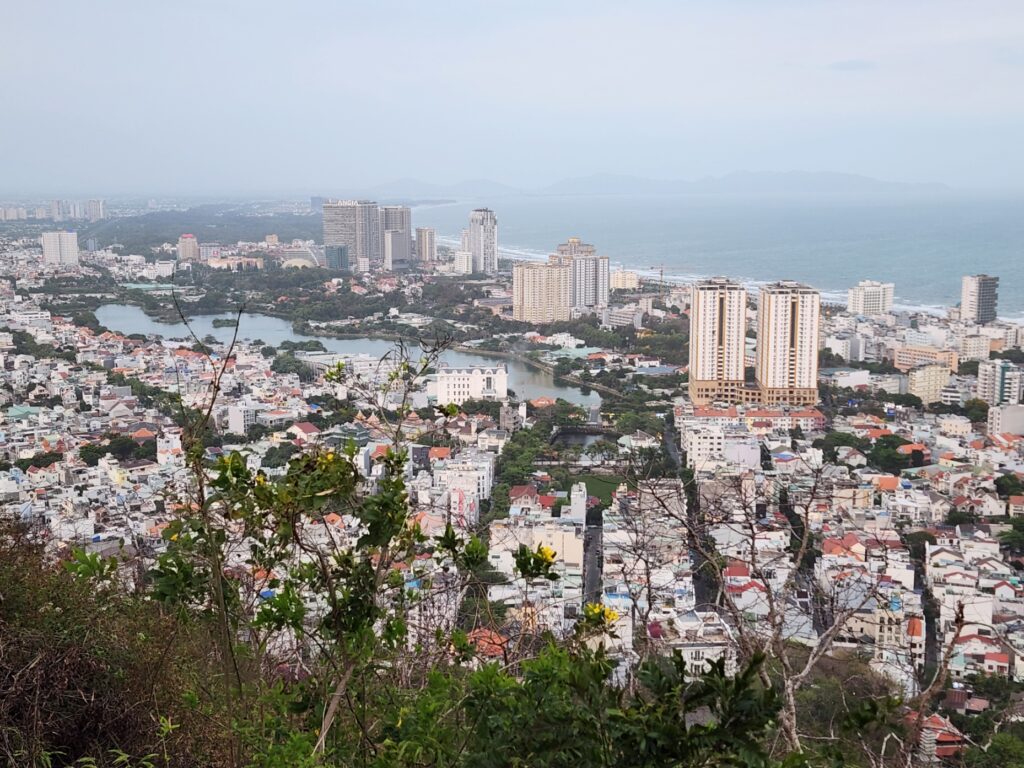 붕따우 시내 전경 이미지