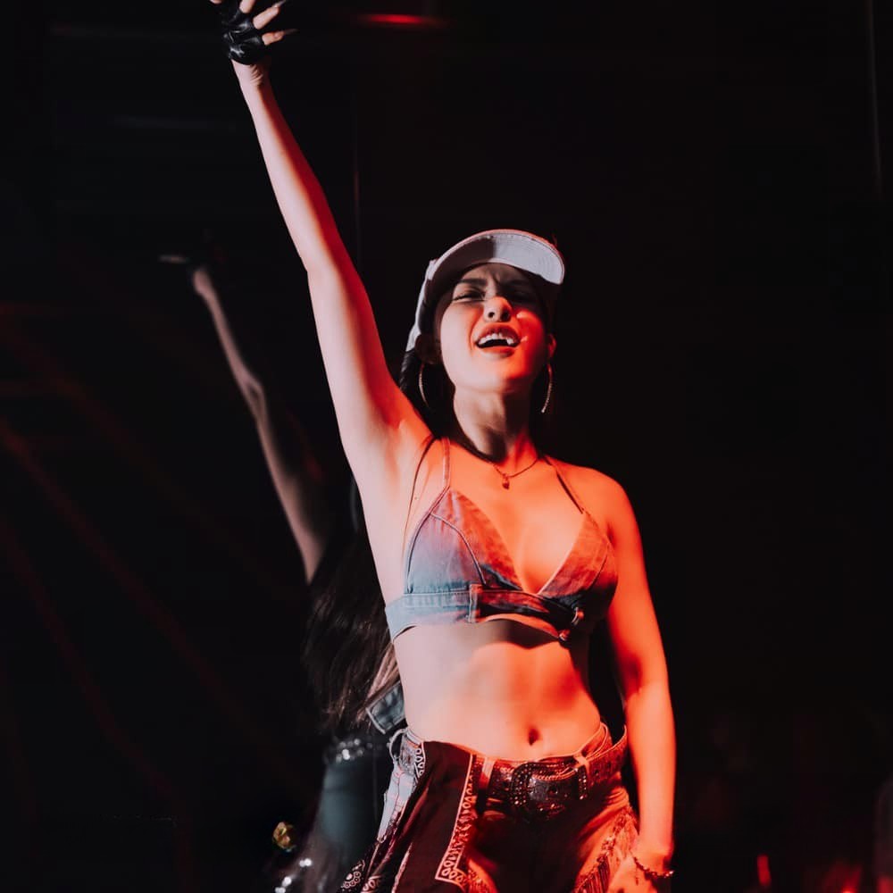 night-club-vungtau-revo-01 붕따우 레보클럽 여자댄서 사진