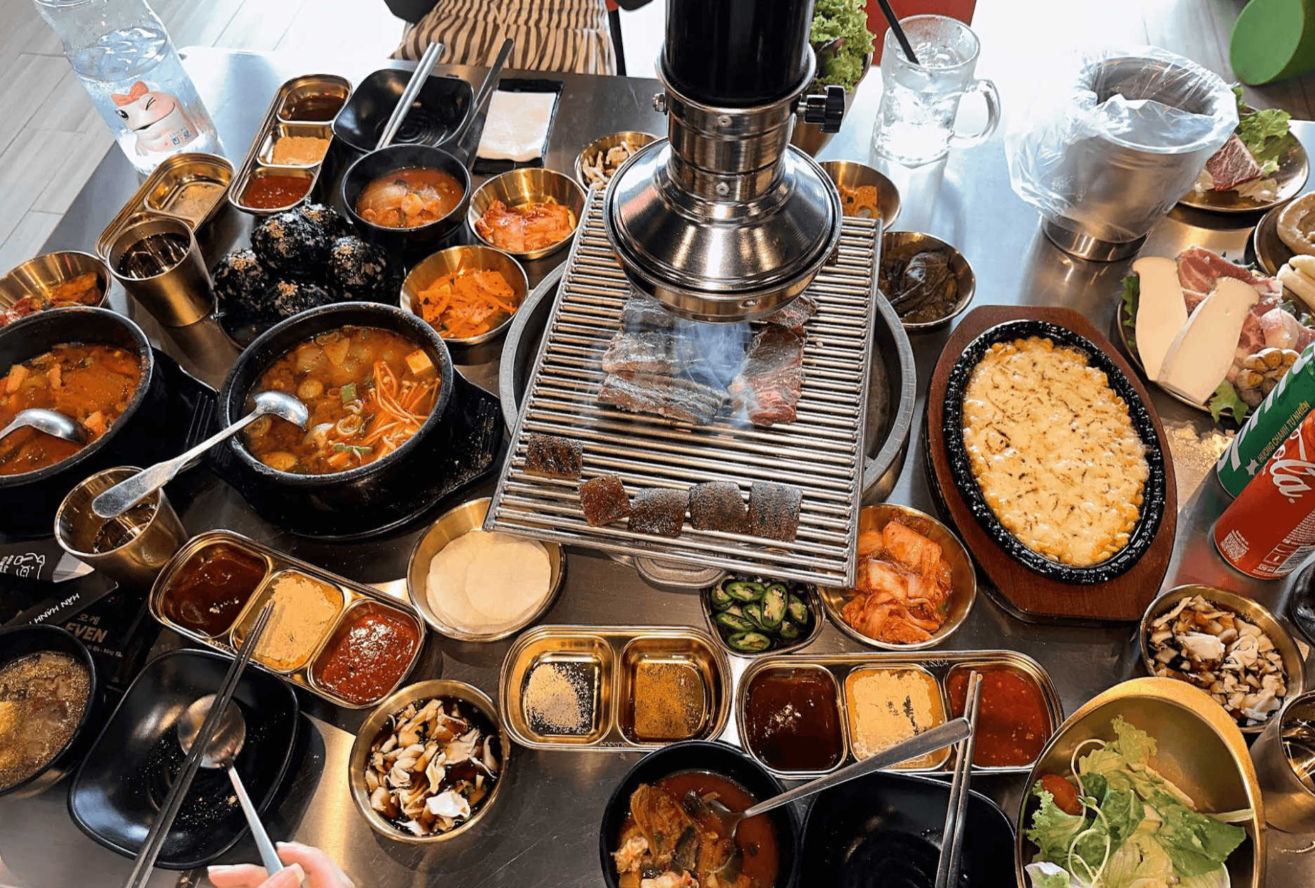 restaurant-korea-vungtau-01 붕따우에 있는 한국식당 테이블 사진